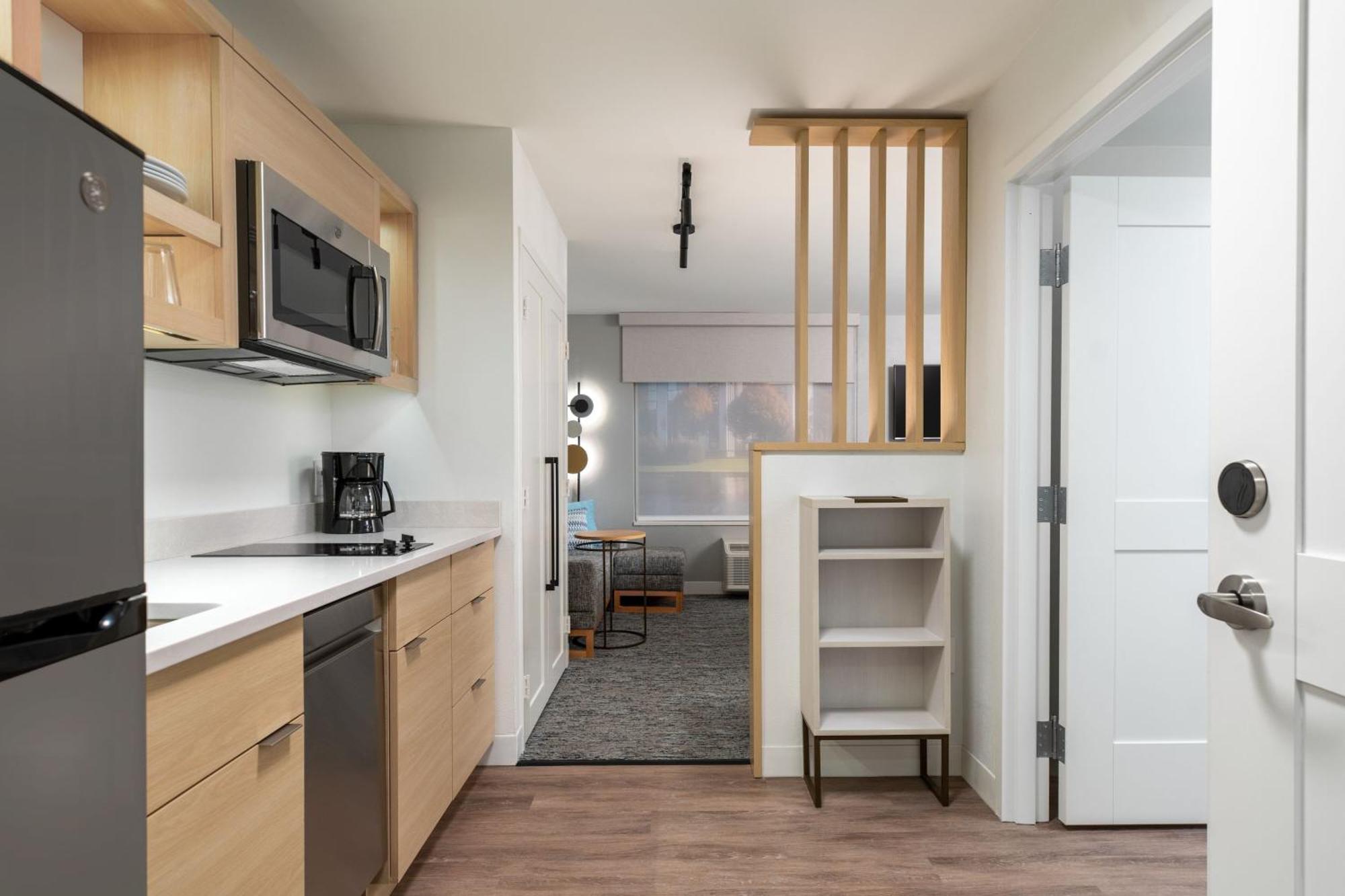 Towneplace Suites By Marriott Hadley Amherst Exterior foto