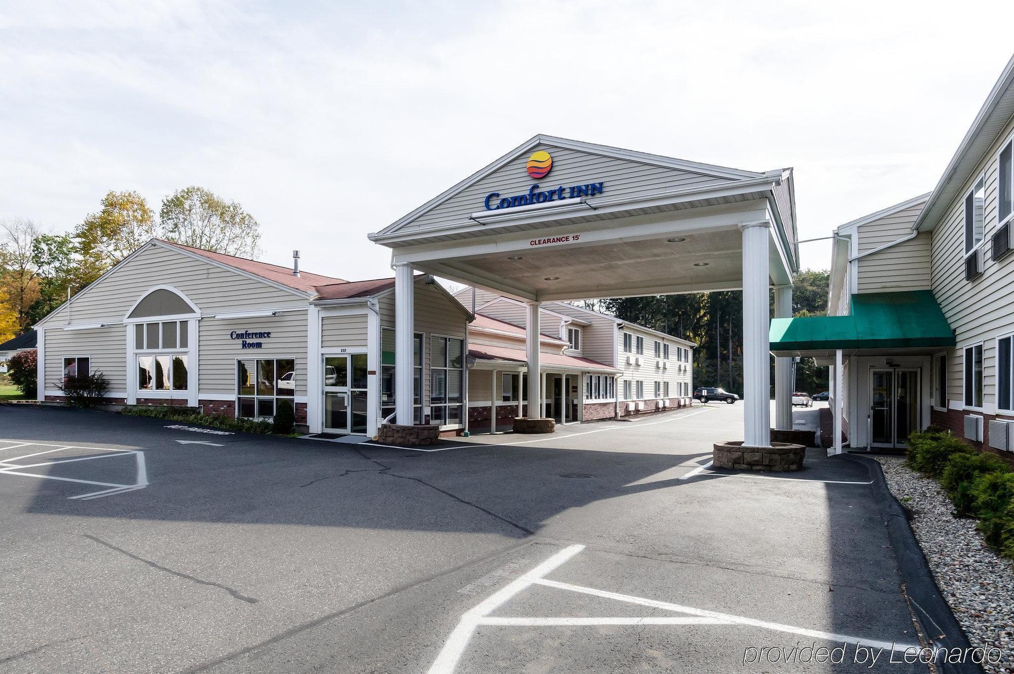 Towneplace Suites By Marriott Hadley Amherst Exterior foto