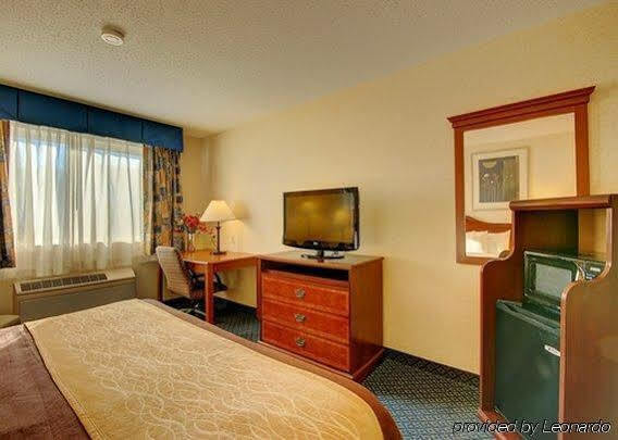Towneplace Suites By Marriott Hadley Amherst Exterior foto